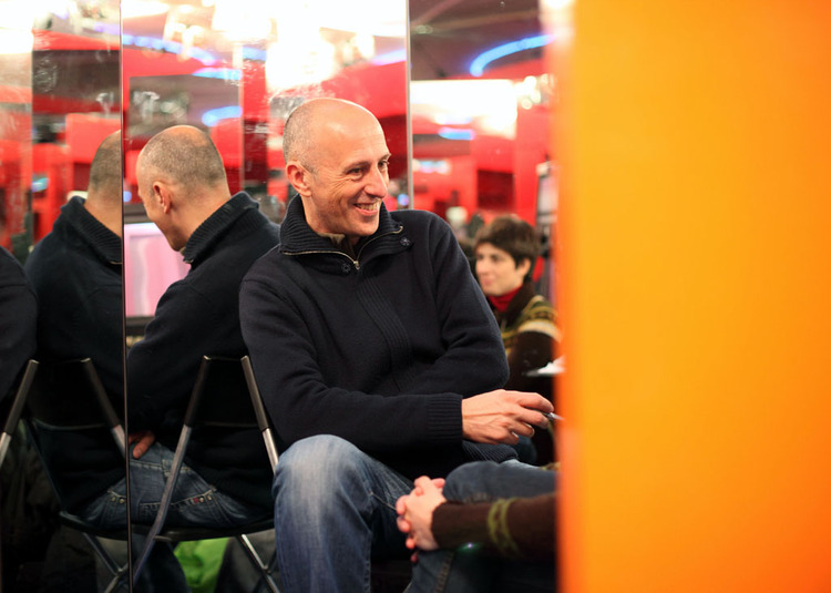 모스키토 네트 (The Mosquito Net) 상세정보 씨네21